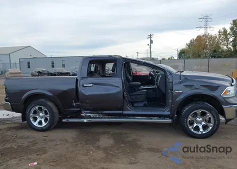 2016 Ram 1500 Laramie z USA, uszkodzony, nr VIN 1C6RR7VT6GS273085